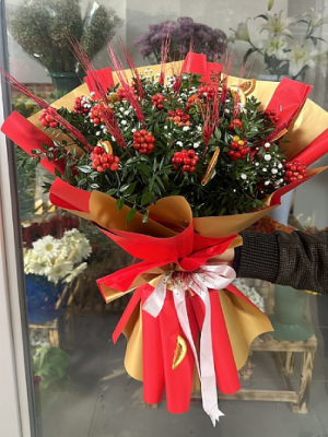  Ankara Çelenk Siparişi - Yılbaşı Çiçegi Kokina Aranjmanı